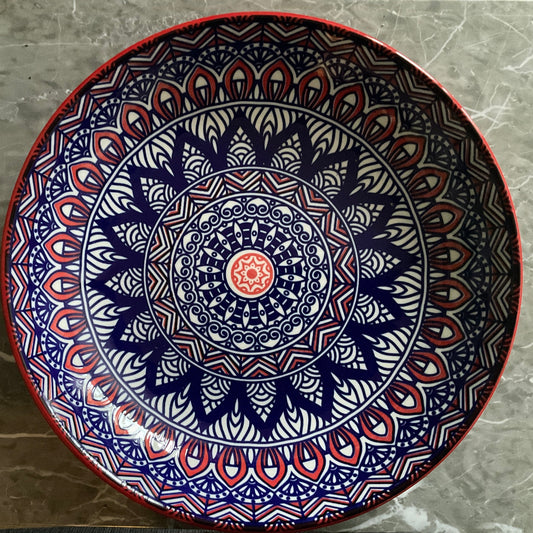 Större fat / låg skål i keramik