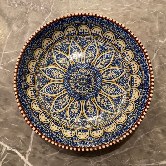 Litet fat / låg skål, perfekt för nötter, såser och röror